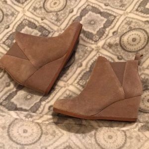 Toms | Shoes | Toms Kelsey Wedge Bootie 
